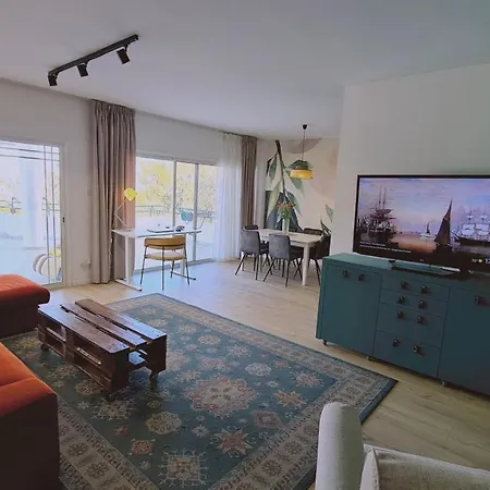 Chroma Vista